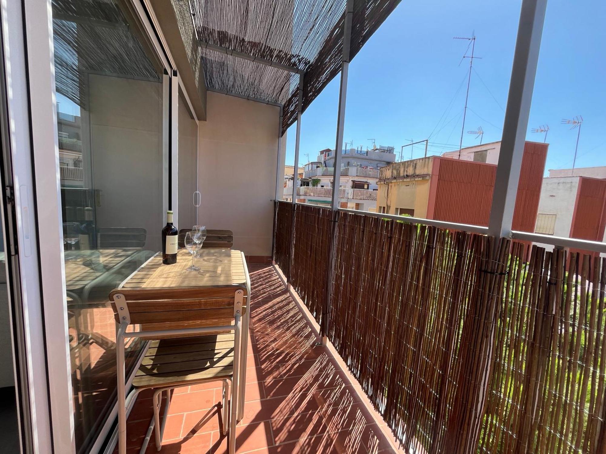 Atico Nuevo 2 Hab, 15 ' Sagrada Familia 22' Bcn Centro Apartment L'Hospitalet de Llobregat