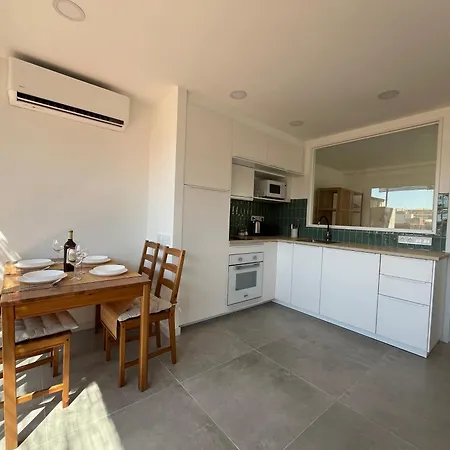 Appartamento Atico Nuevo 2 Hab, 15 ' Sagrada Familia 22' Bcn Centro L'Hospitalet de Llobregat Esterno foto