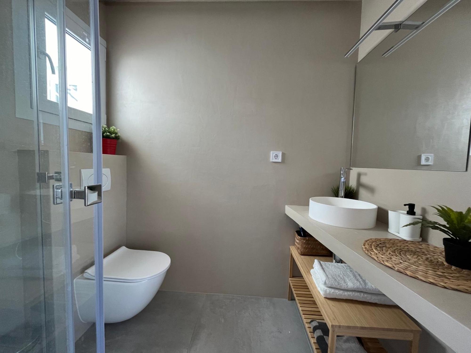 Atico Nuevo 2 Hab, 15 ' Sagrada Familia 22' Bcn Centro L'Hospitalet de Llobregat