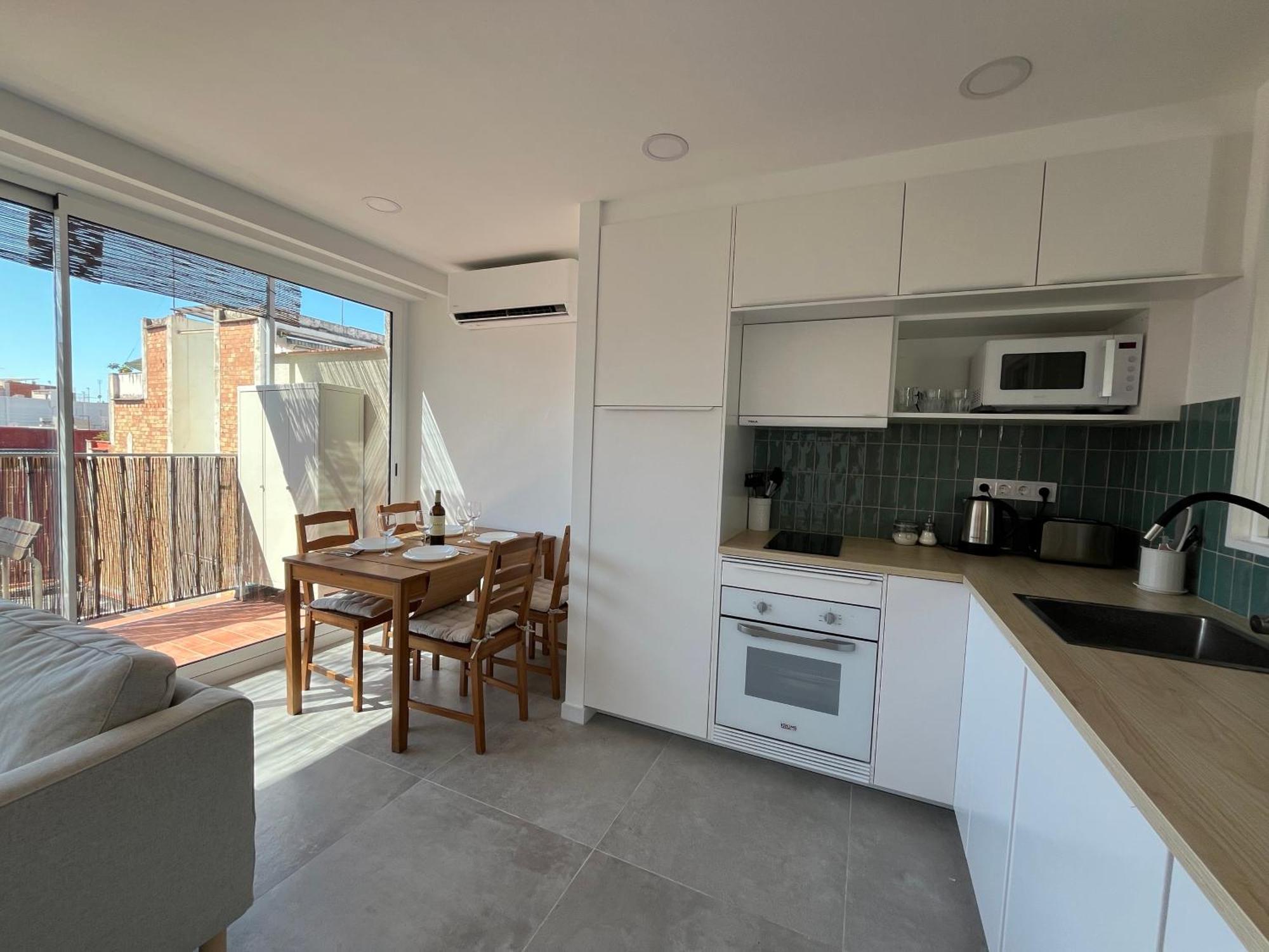 Appartamento Atico Nuevo 2 Hab, 15 ' Sagrada Familia 22' Bcn Centro *